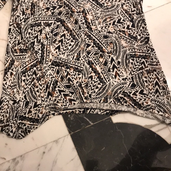 Softest top w hand sewn beads and decor neck area - Picture 9 of 10